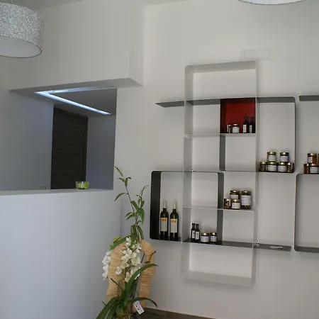 Oda ve Kahvaltı Alicata La Dimora Del Vento 4*