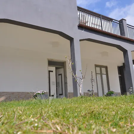 Alicata La Dimora Del Vento Bed and Breakfast 4*