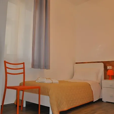 Oda ve Kahvaltı Alicata La Dimora Del Vento 4*