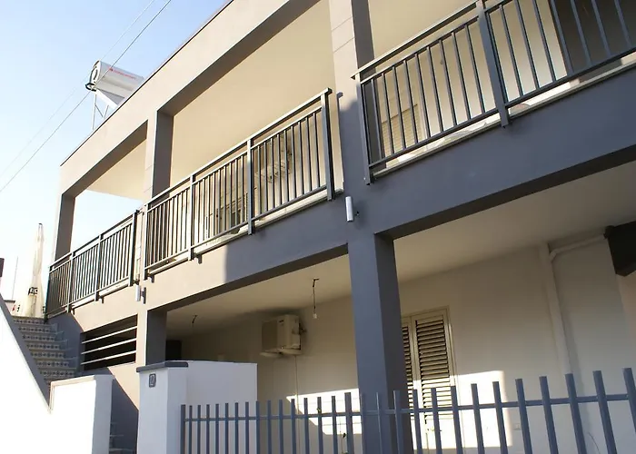 Alicata La Dimora Del Vento Bed and Breakfast 4*